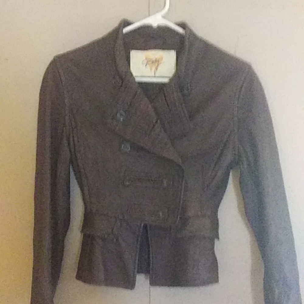 Leather jacket - Picture 2 of 4